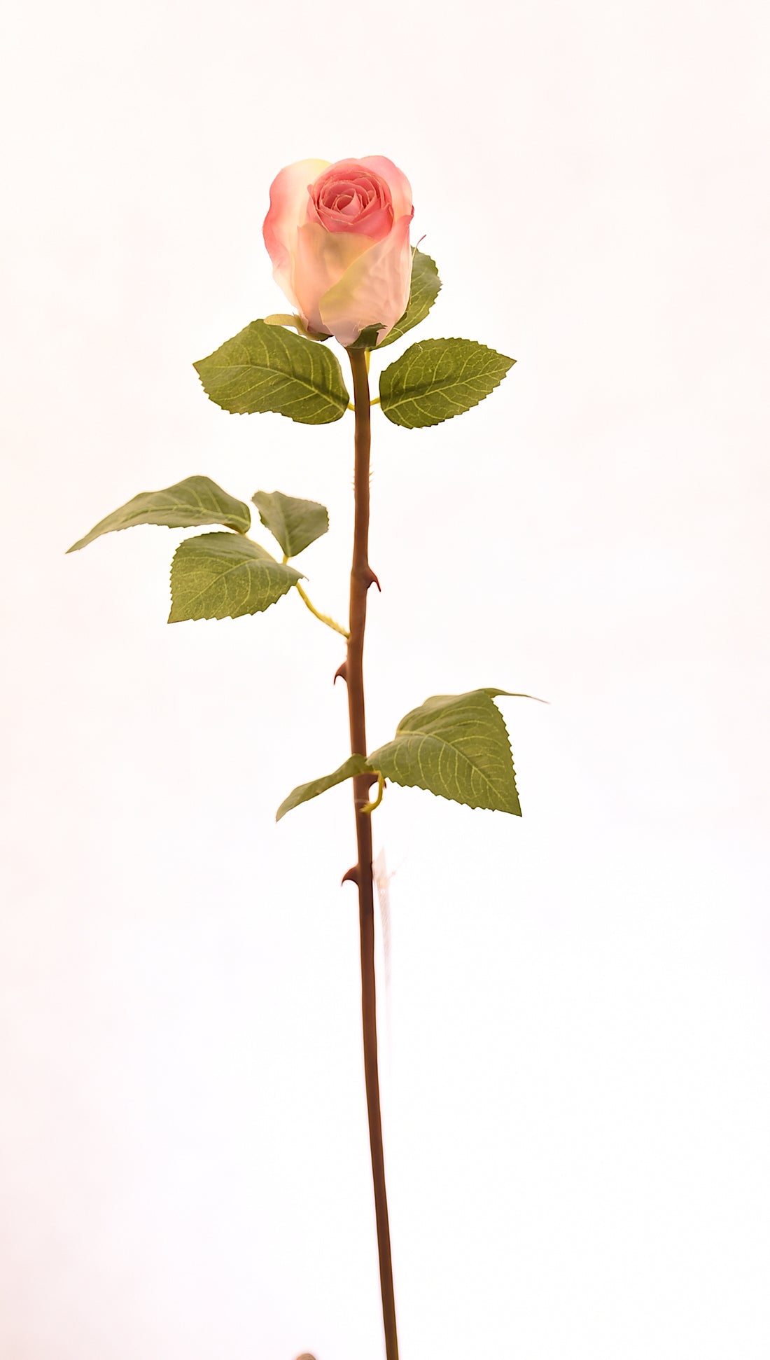 Botón de flor de rosa artificial color rosado de 51 cm